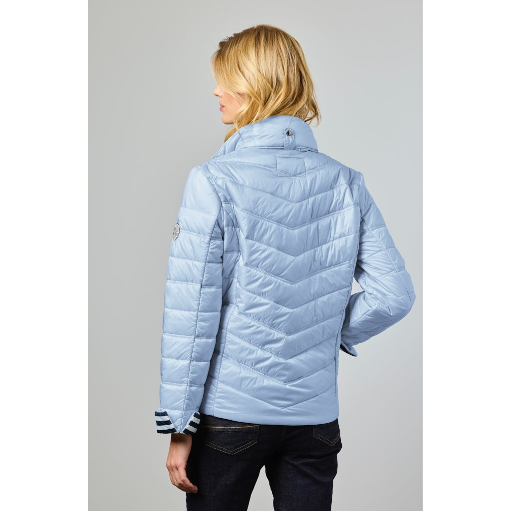 Junge Elizabeth Kv. 66 52-Sky