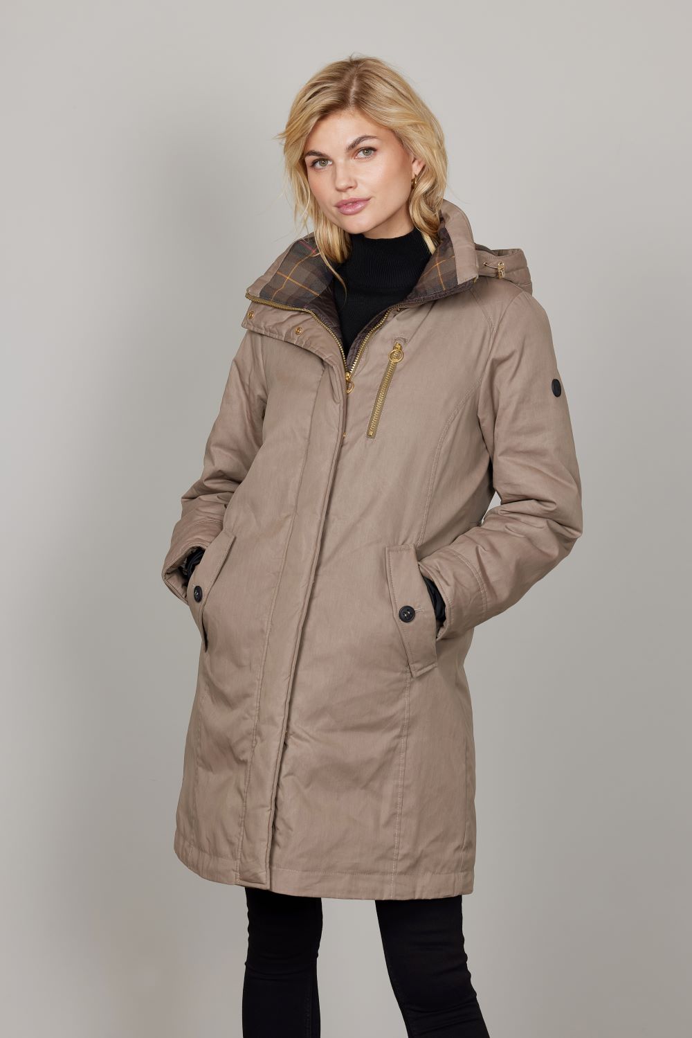 Junge Malou Kv. 45 12-Sand