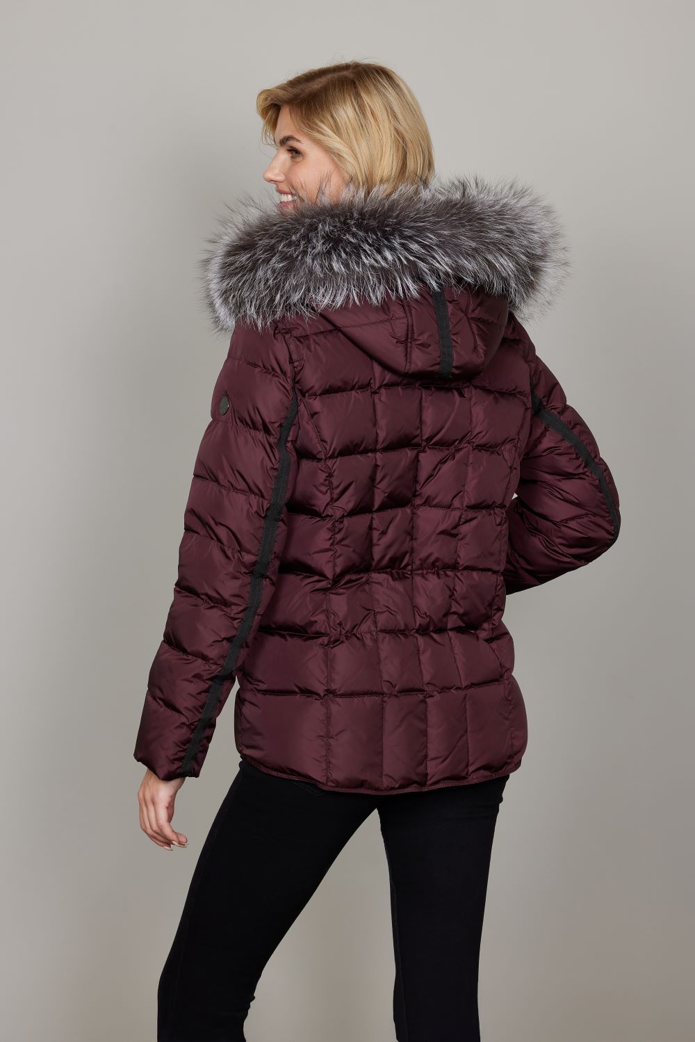 Junge Margit Kv. 65 38-Wine