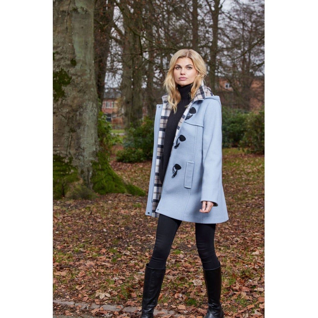 Junge Mercedes Kv. 14 51-Cloud
