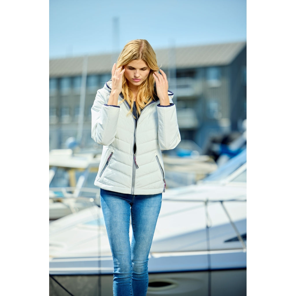 Junge Navi Kv. 86 10-Ecru