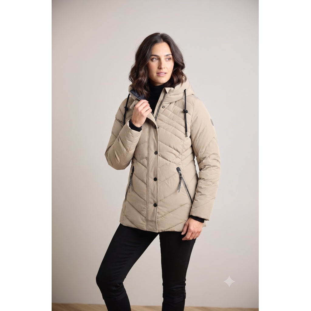 Junge Oda Kv. 67 13-Beige