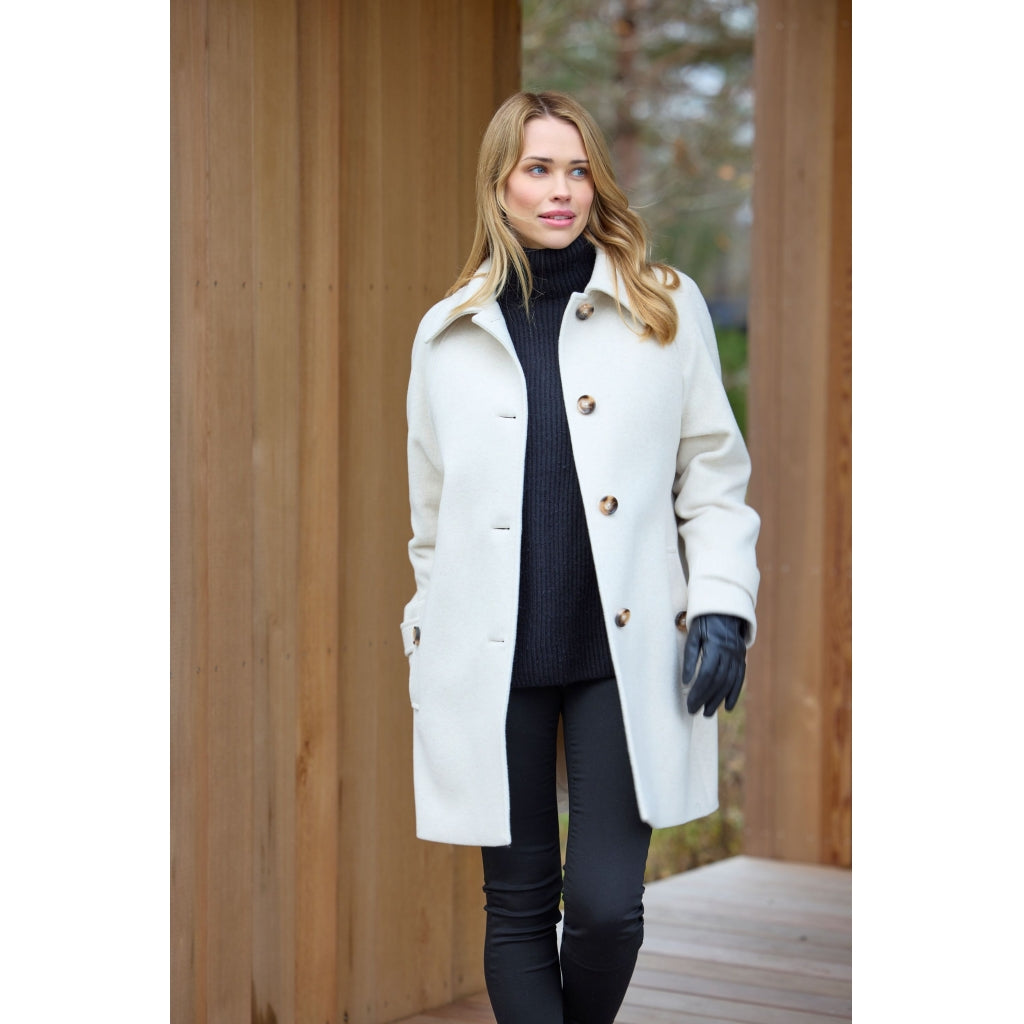 Junge Olly Kv. 15 10-Ecru
