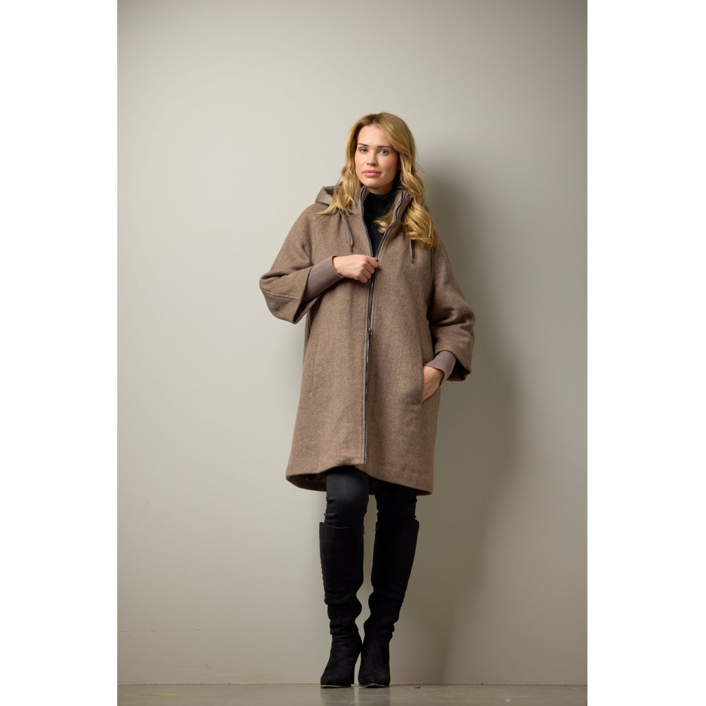 Junge Othea Kv. 10 65-Deer