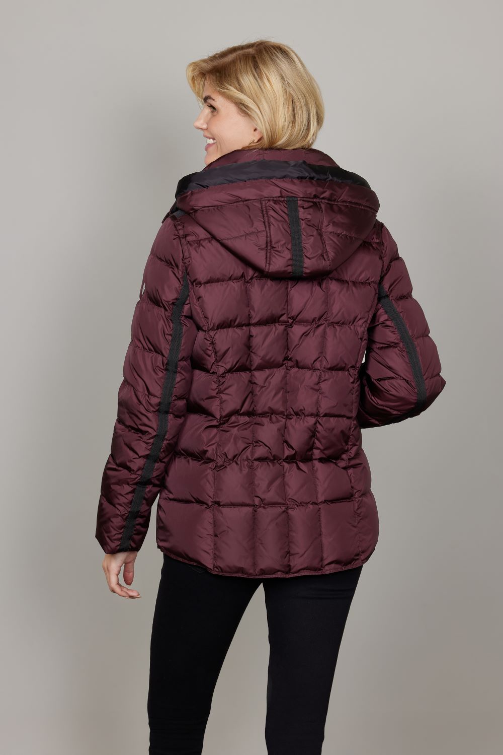 Junge Margit Kv. 65 38-Wine