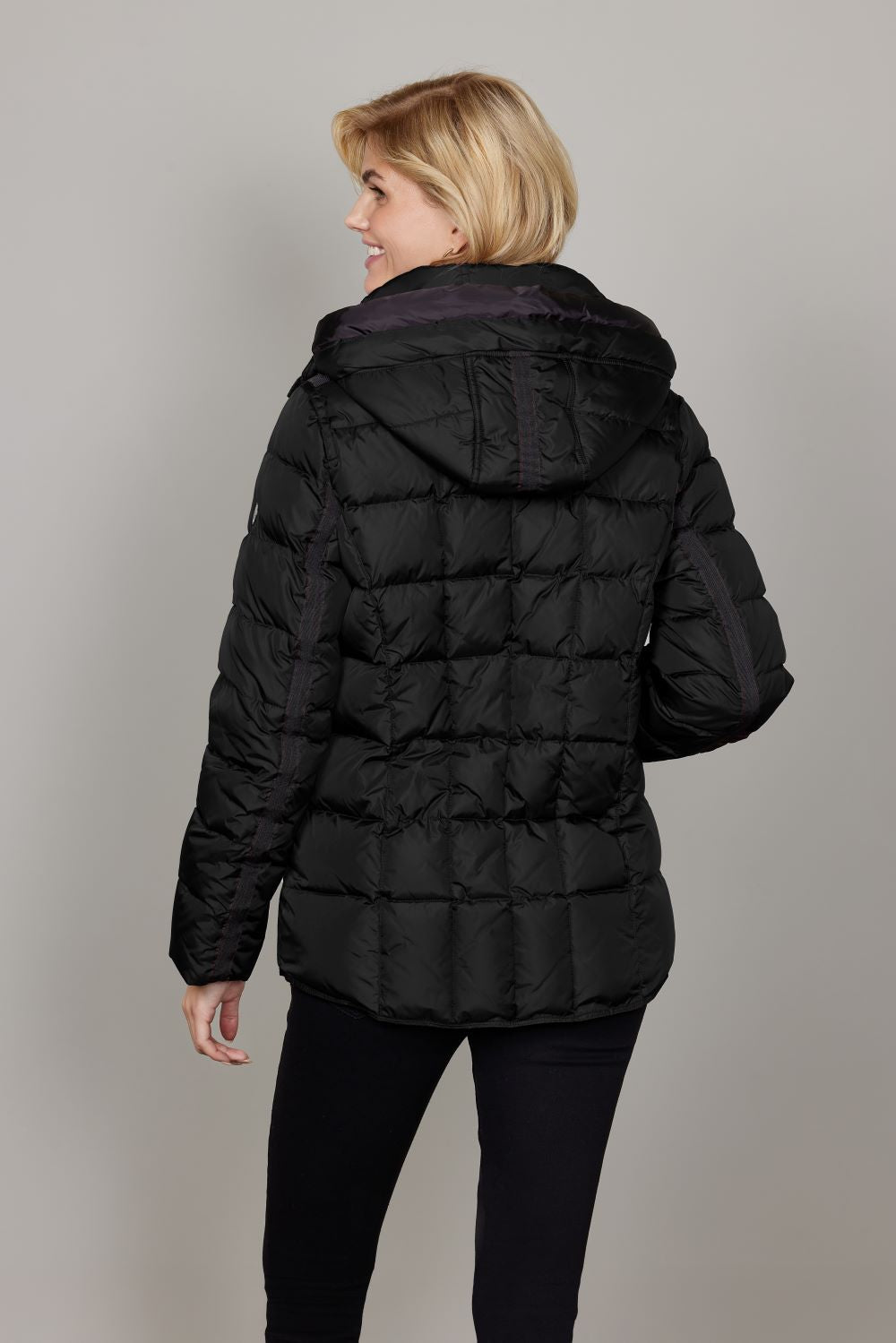 Junge Margit Kv. 65 90-Black