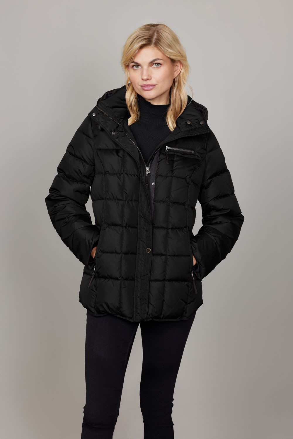Junge Margit Kv. 65 90-Black