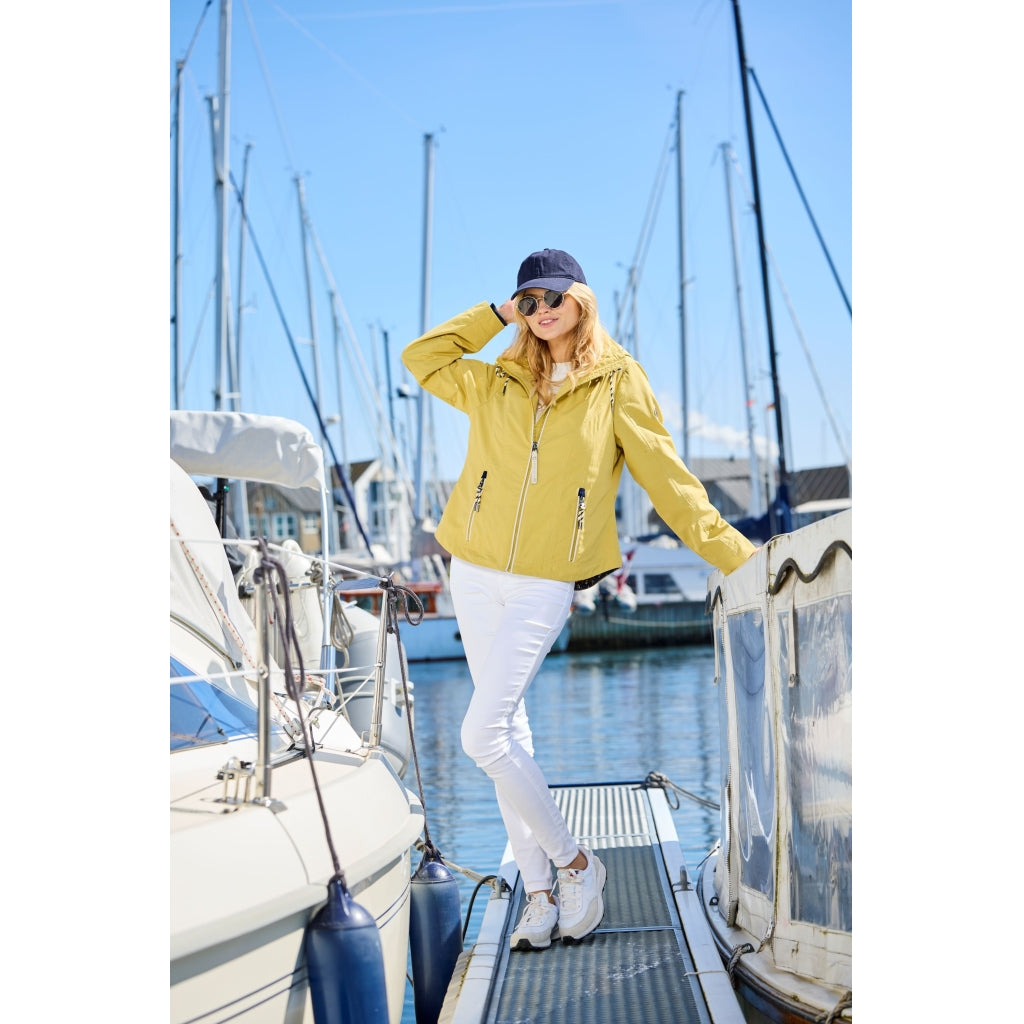 Junge Nera Kv. 46 70-Dijon