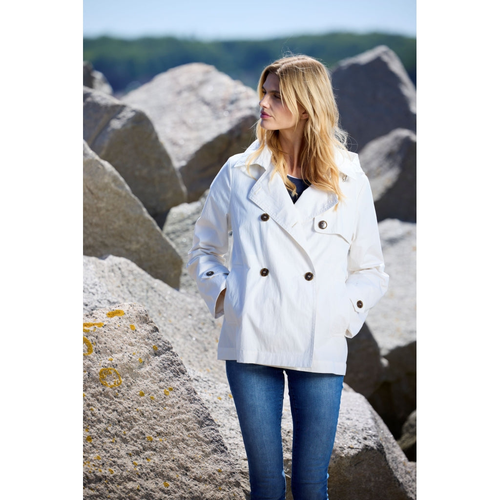 Junge Nicolette Kv. 46 10-Ecru