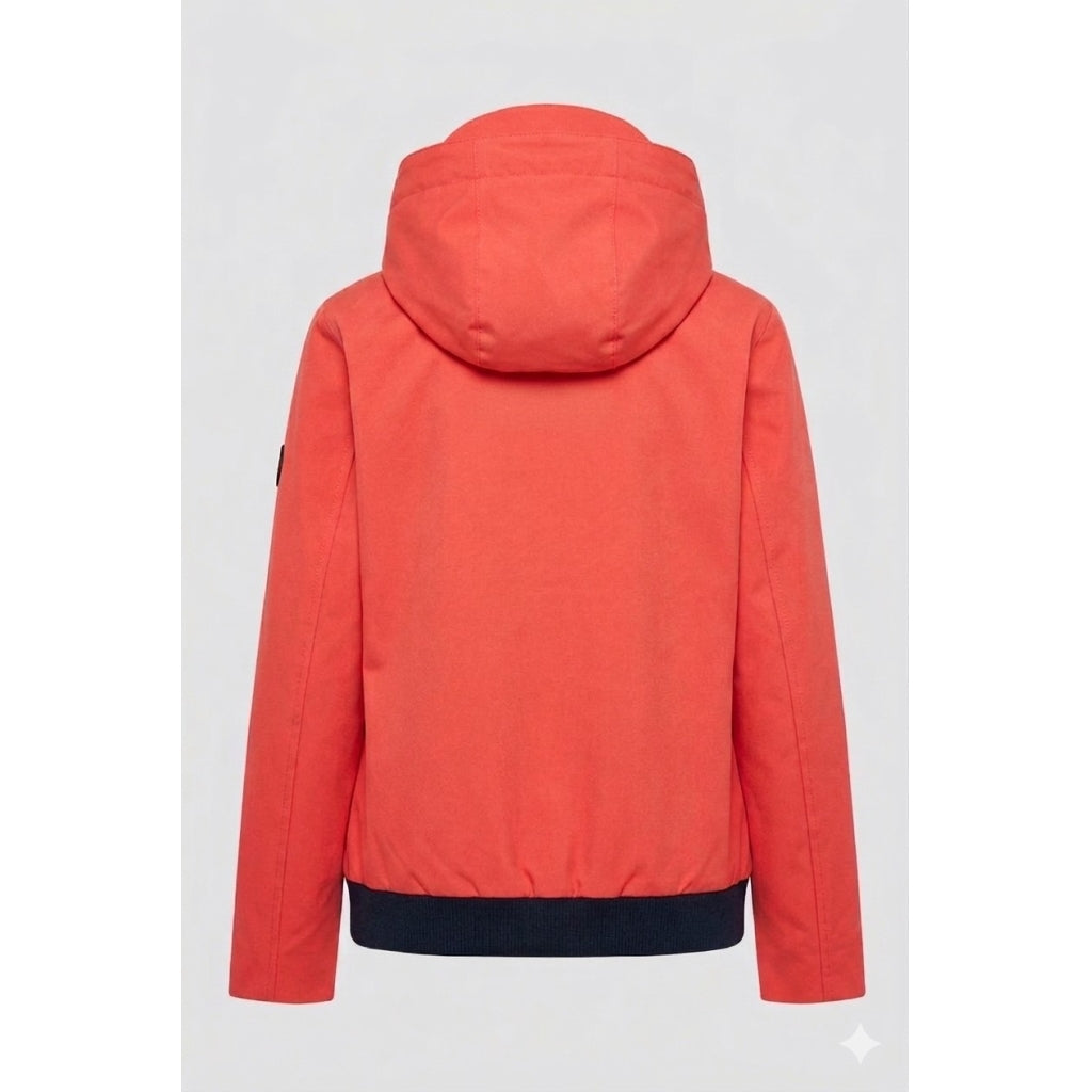 Junge Nikki Kv. 86 39-Cayenne