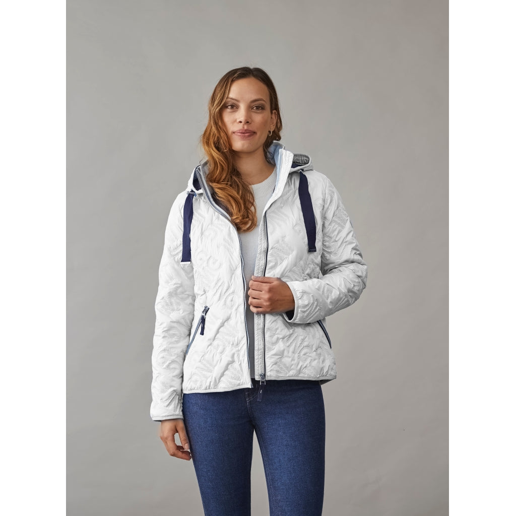 Junge Nivi Kv. 63 10-Ecru